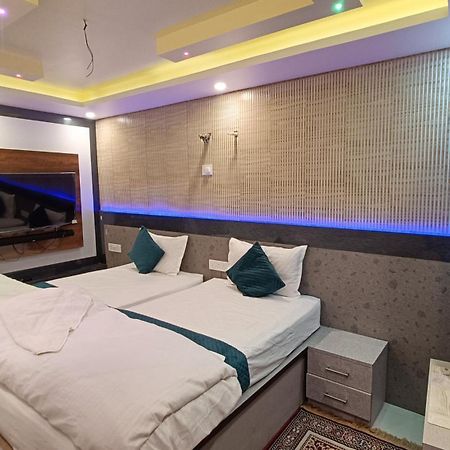Hotel Zaika In Madhubani ภายนอก รูปภาพ